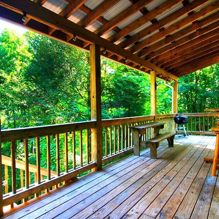 Cozy Cabin Retreat - Hot Tub, Fireplace & Fire Pit บลูริดจ์ ภายนอก รูปภาพ