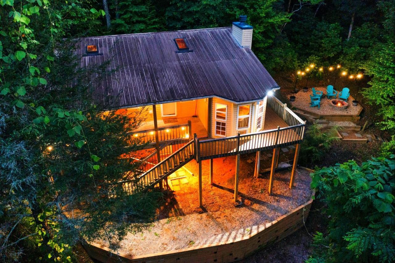 Cozy Cabin Retreat - Hot Tub, Fireplace & Fire Pit บลูริดจ์ ภายนอก รูปภาพ